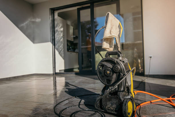 Best Pool Deck Cleaning  in Montrose, VA